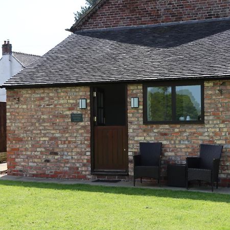 Malthouse Farm Cottage Studio Dilhorne Eksteriør billede