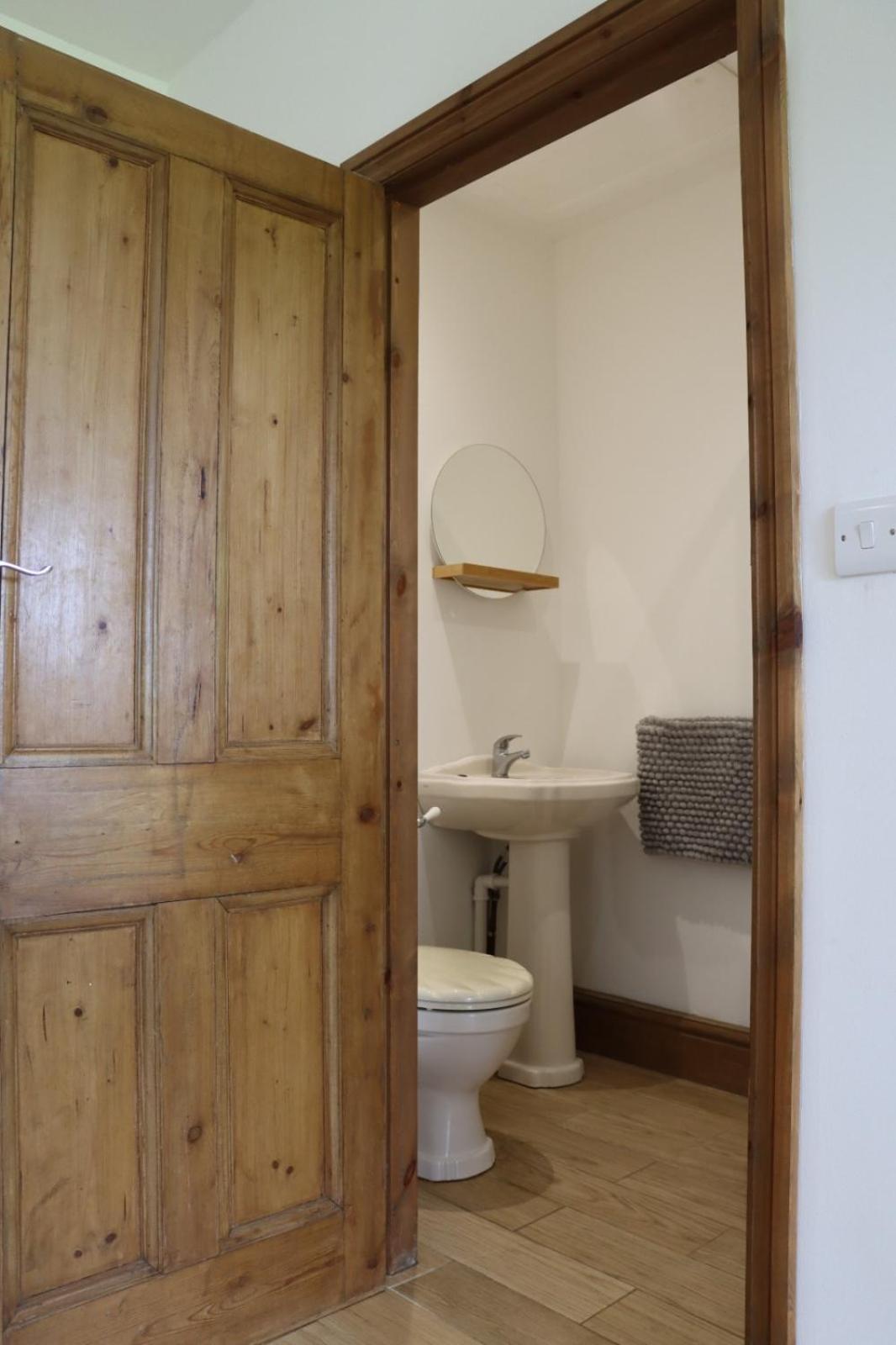 Malthouse Farm Cottage Studio Dilhorne Eksteriør billede