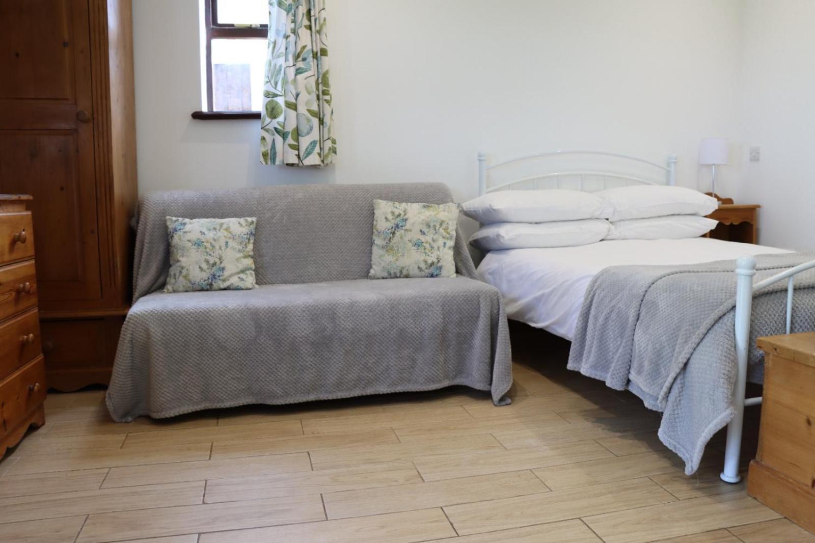 Malthouse Farm Cottage Studio Dilhorne Eksteriør billede