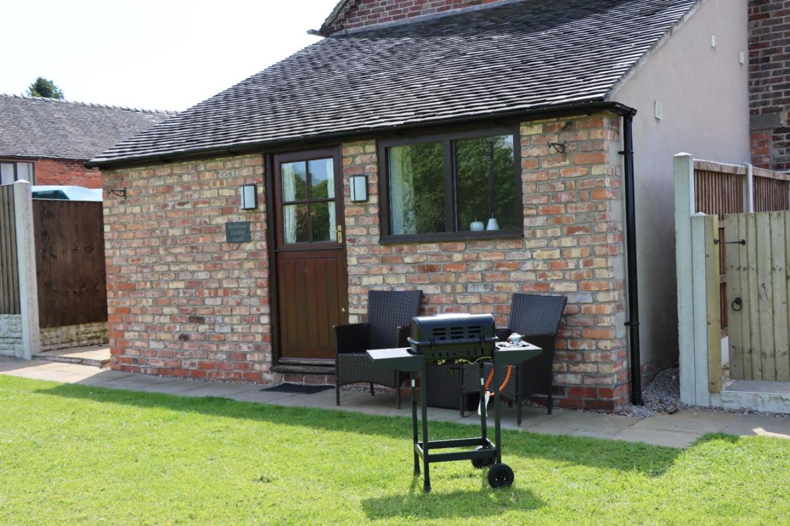 Malthouse Farm Cottage Studio Dilhorne Eksteriør billede